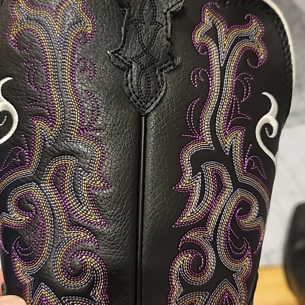 Justin Cowboy Boots